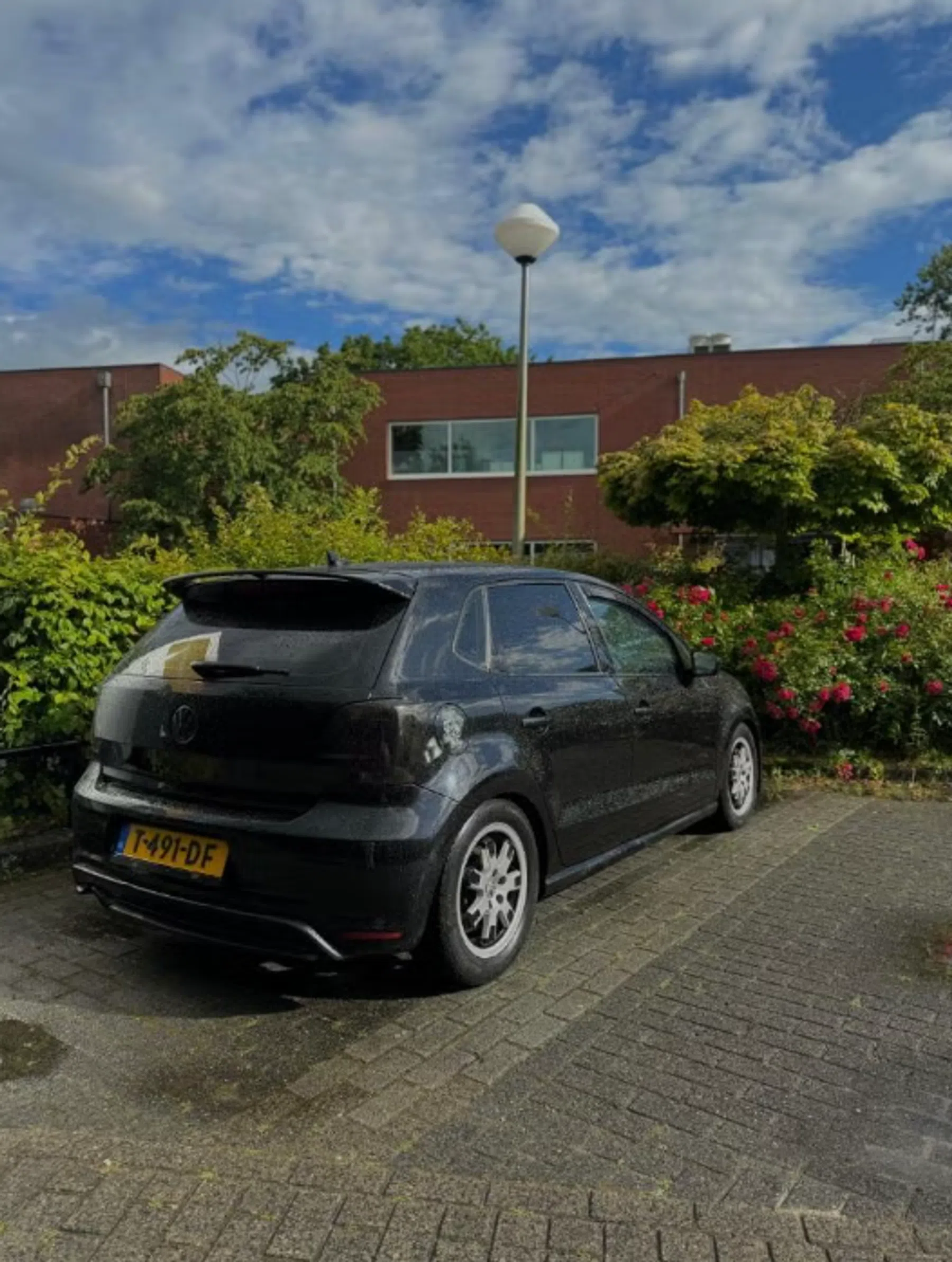 VW POLO GALLARDO